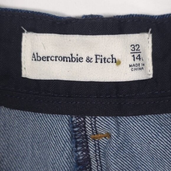 NWOT Abercrombie & Fitch Women’s Wide Leg Jeans Pleats Cotton Blend Size 32/14 L - Picture 3 of 12